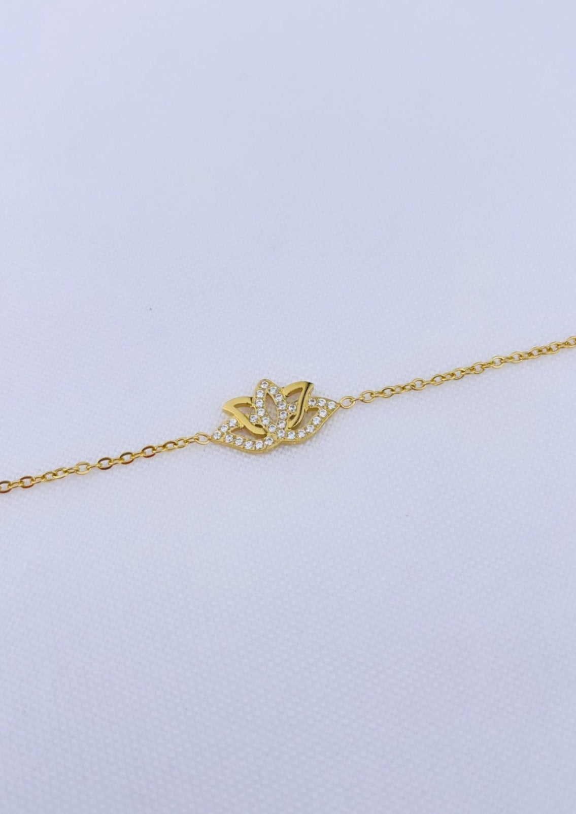 LOTUS - Bracelet fleur de lotus et zirconias