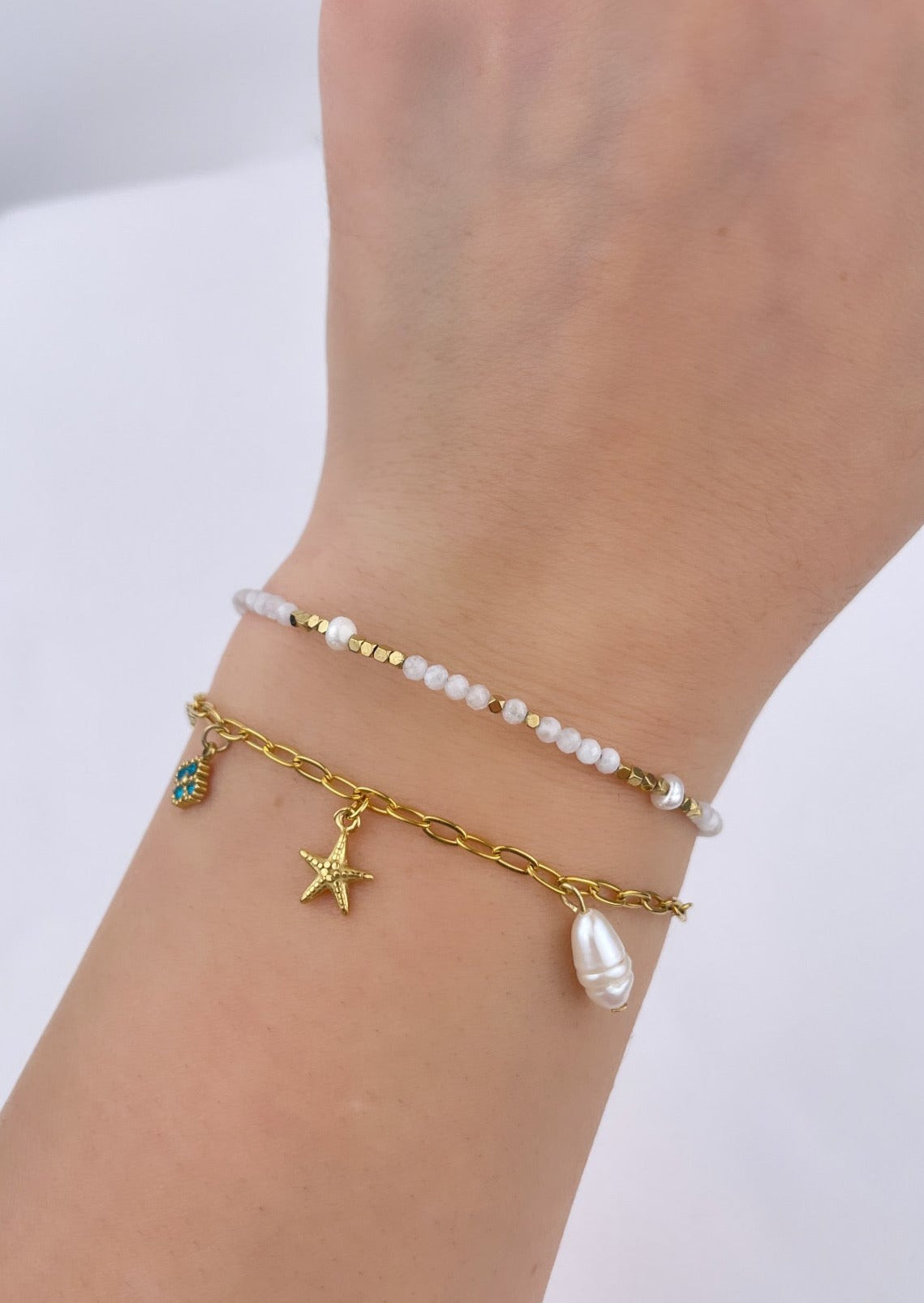 BLUE LAGOON - Charm bracelet, natural stones (Larimar) and natural pearl