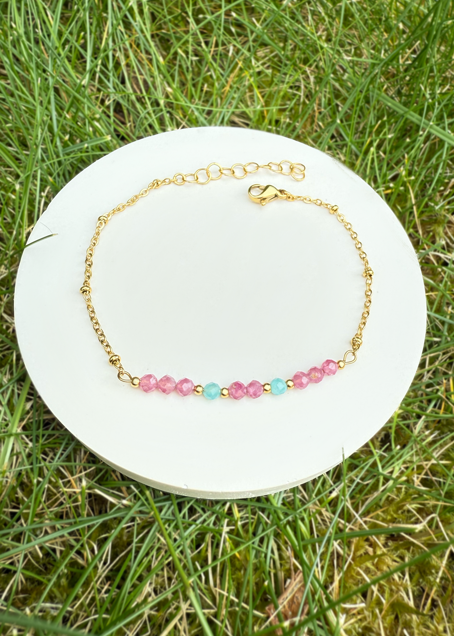 NEILA - Bracelet et pierres naturelles