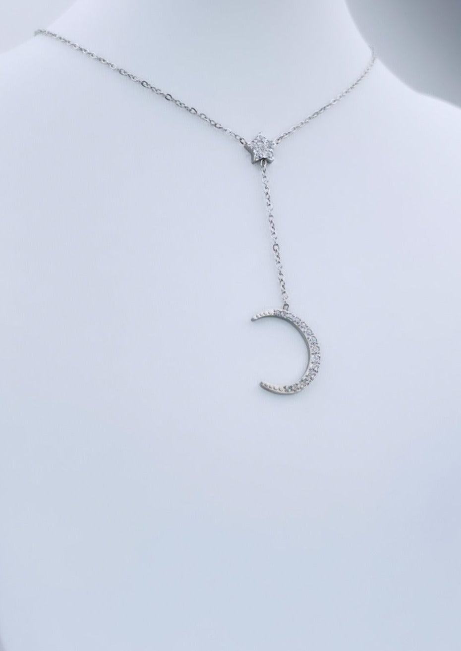 MOONLIGHT - Collier avec pendentifs lune, étoile et zirconias