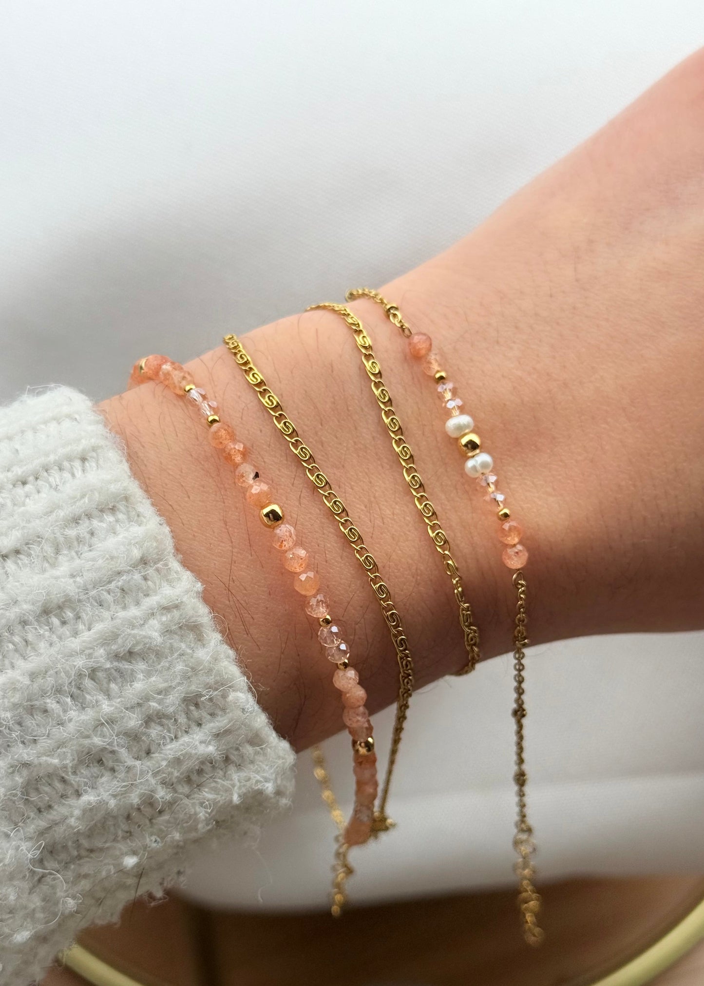 NINON - Bracelet perles d'eau douce et pierres fines