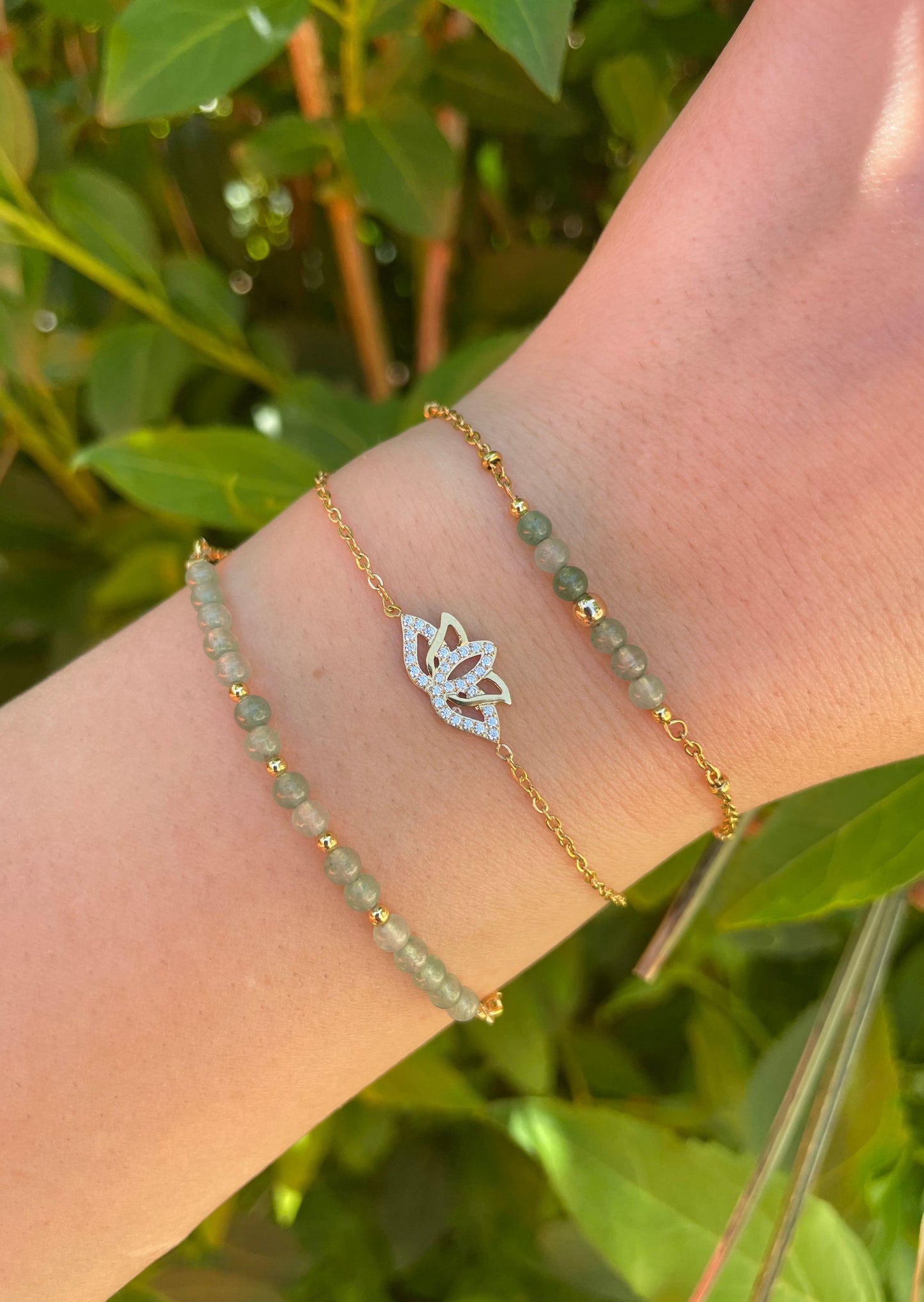 LOTUS - Bracelet fleur de lotus et zirconias