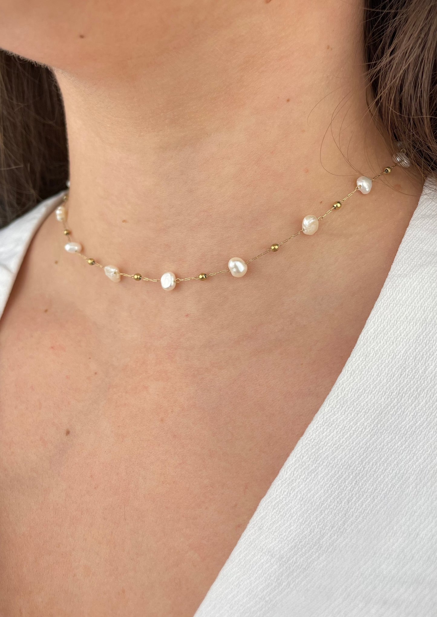 DELICATE - Collier doré en perles naturelles