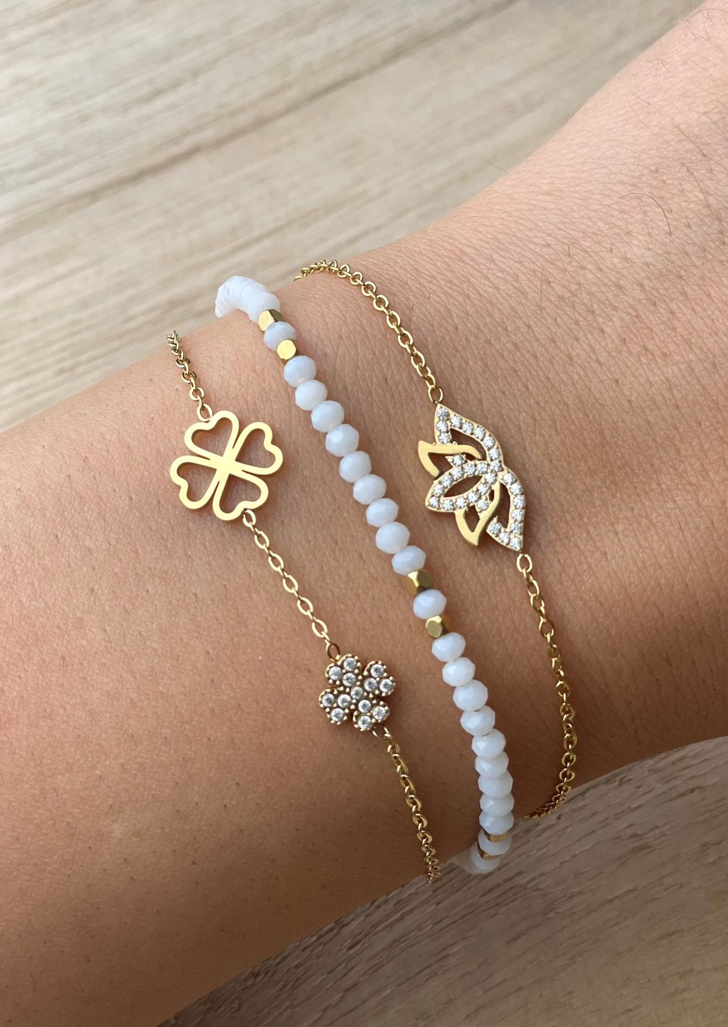LOTUS - Bracelet fleur de lotus et zirconias