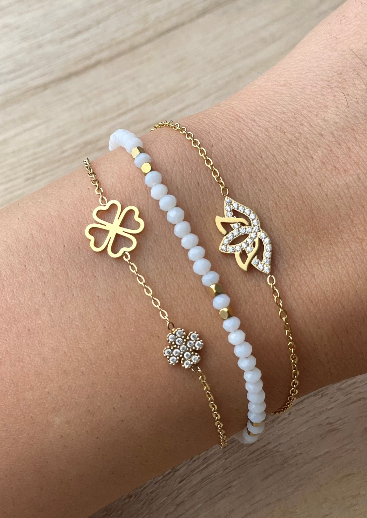 TREFLE - Bracelet trèfle et zirconias