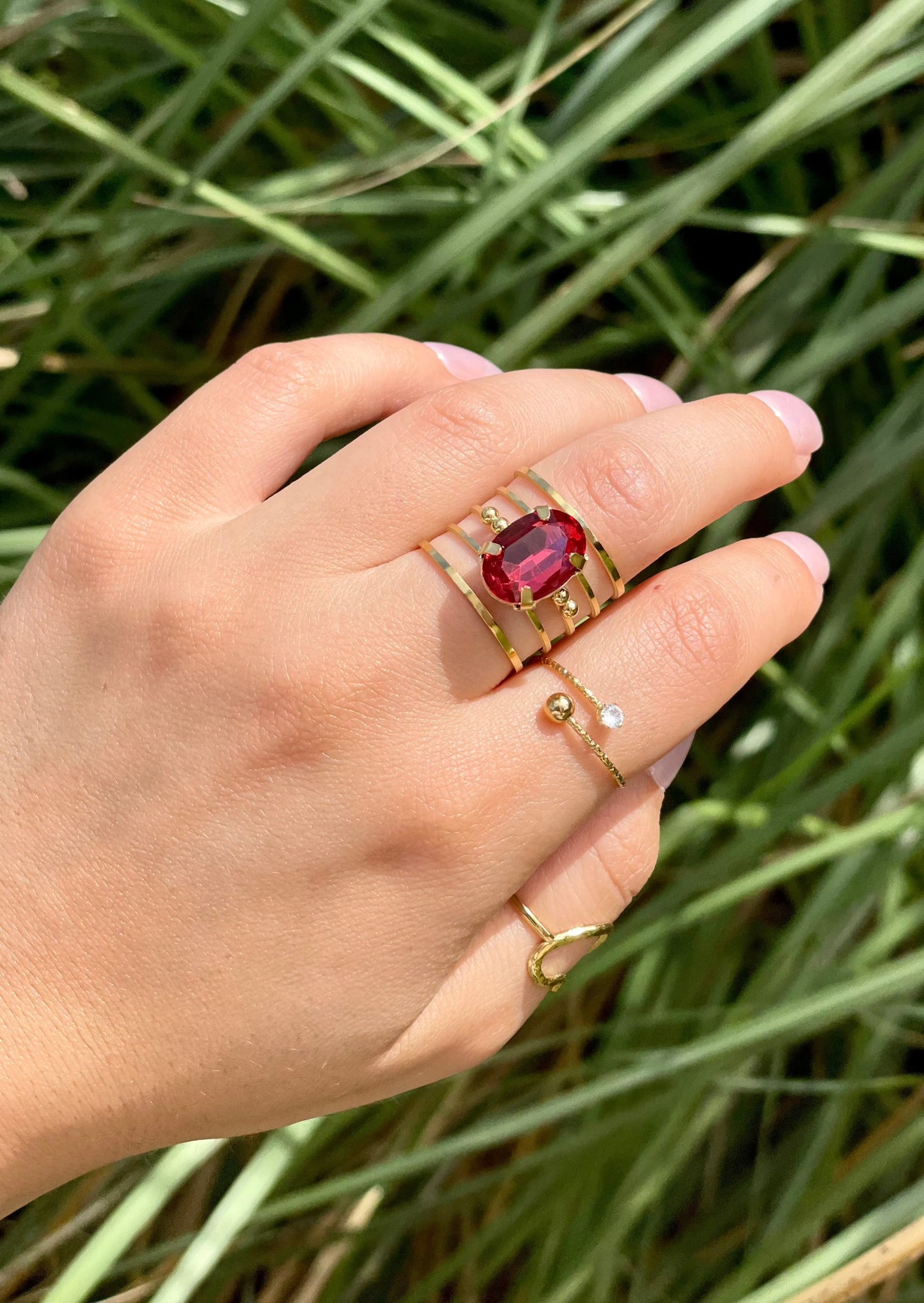 GRENA - Bague dorée et pierre rose