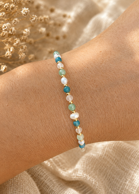 Bracelet apatite, amazonite, aigue marine doré et perle d'eau douce