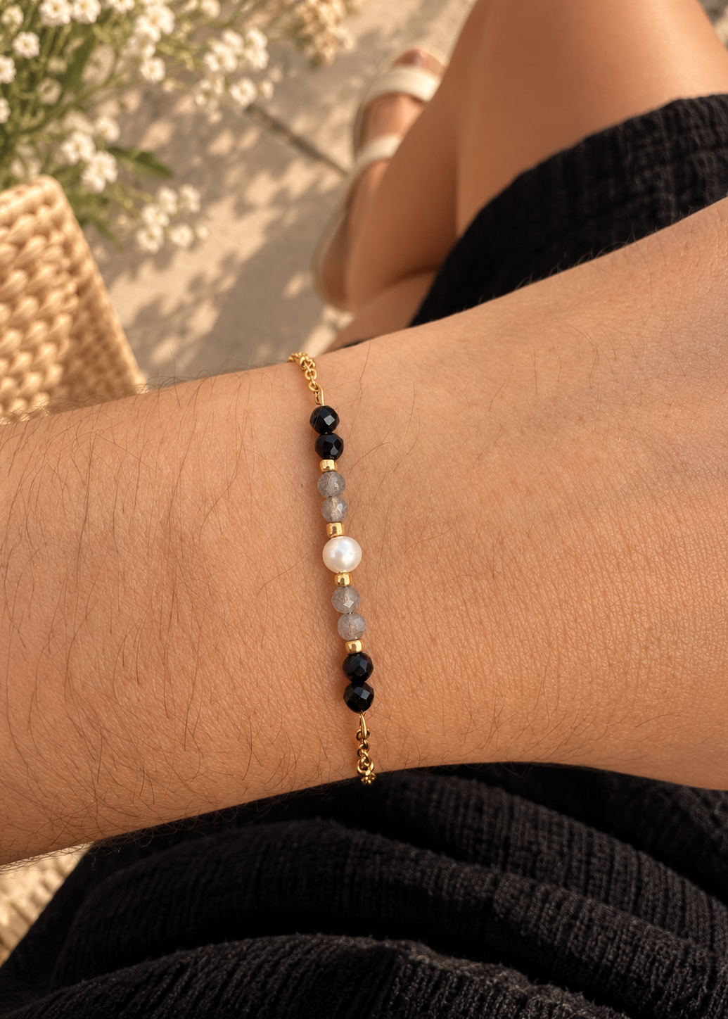 Bracelet minimaliste femme tourmaline noire et labradorite doré