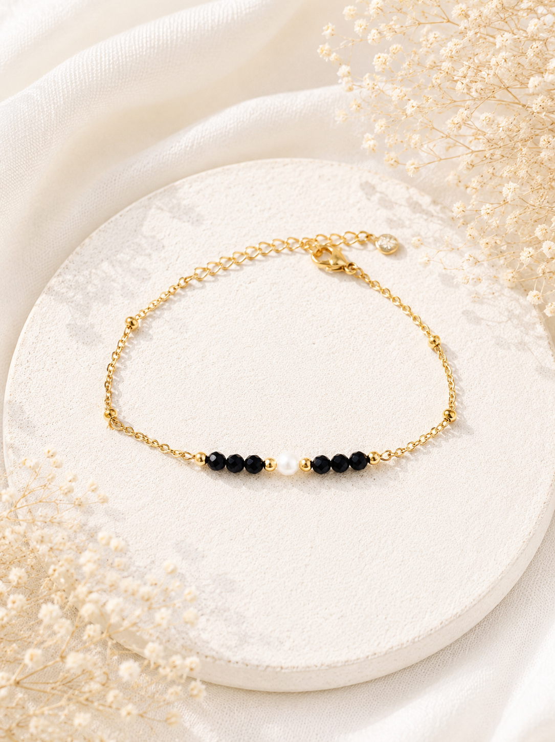 LILI - Golden bracelet, pearl and fine stones