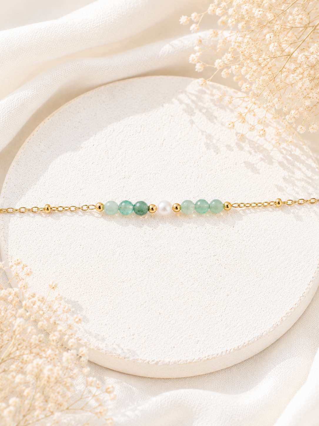LILI - Golden bracelet, pearl and fine stones