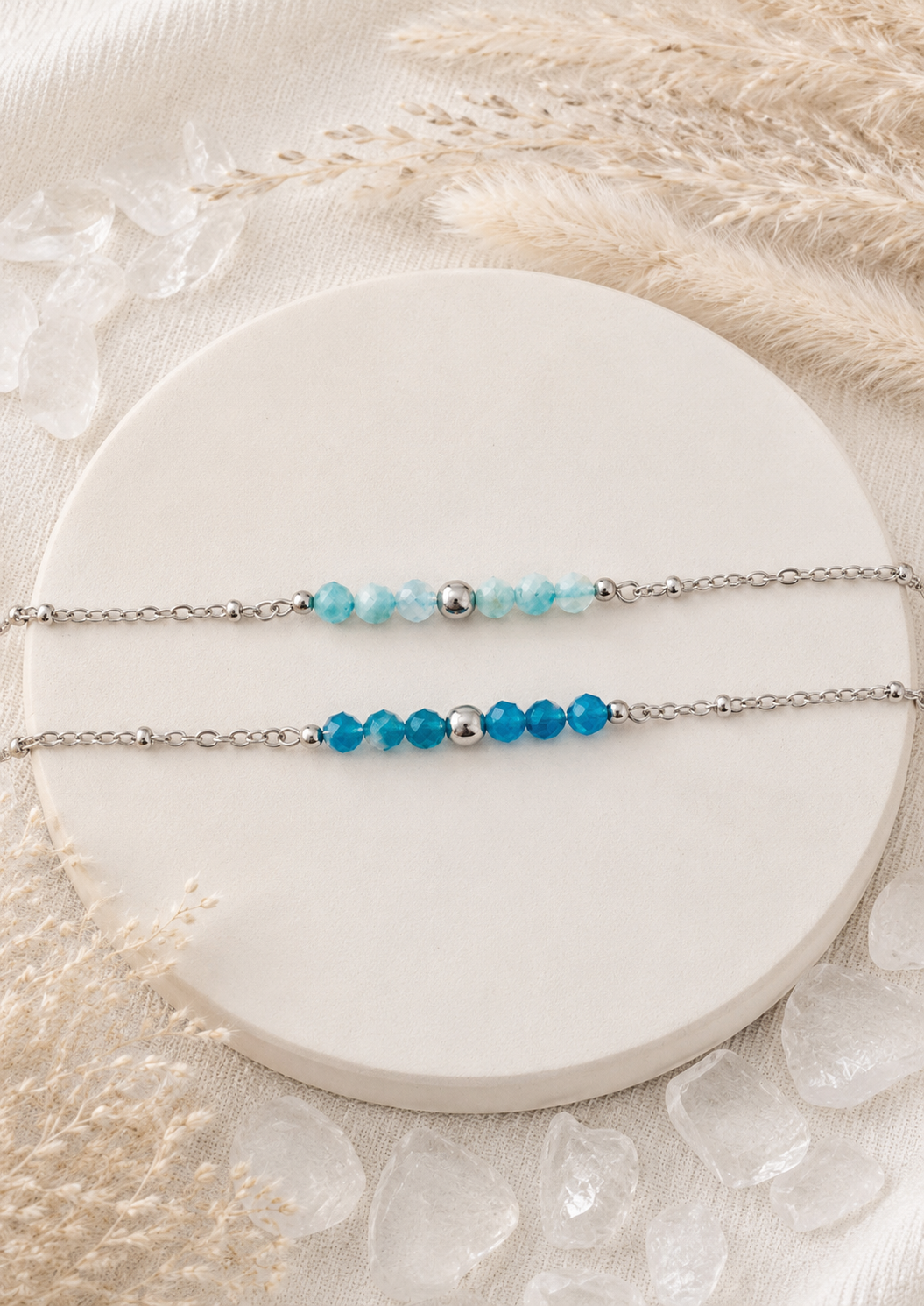 LYANNA - Bracelet doré, pierres naturelles