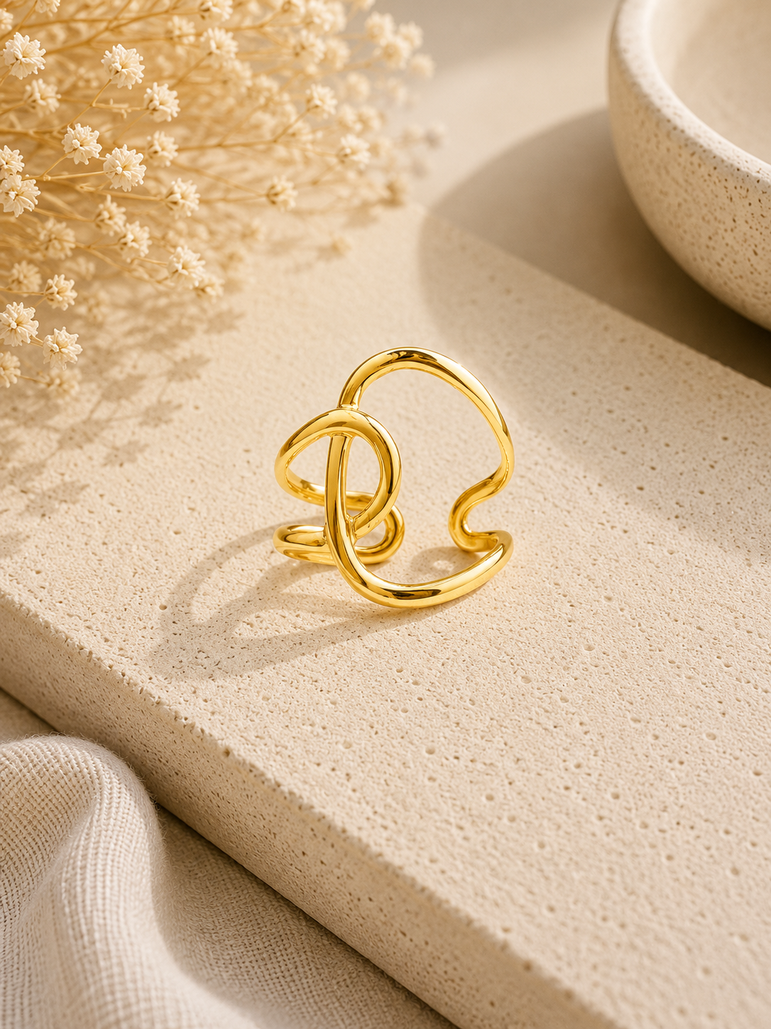 DOSS - Bague aux formes entrecroisées