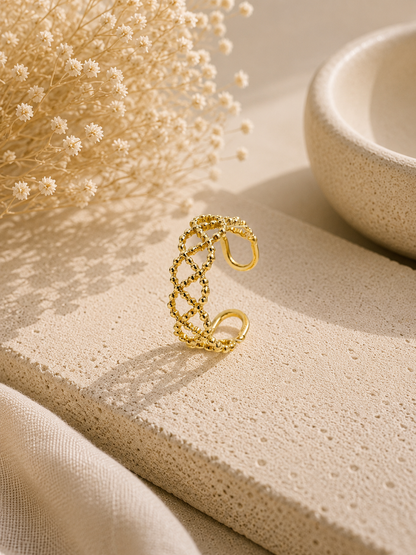 GEBAN - Bague dorée aux formes géométriques
