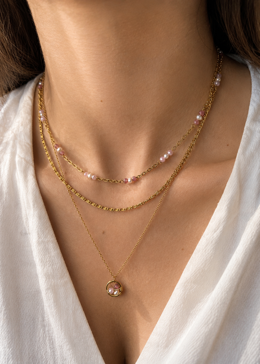 YUMI - Collier aux détails géométriques