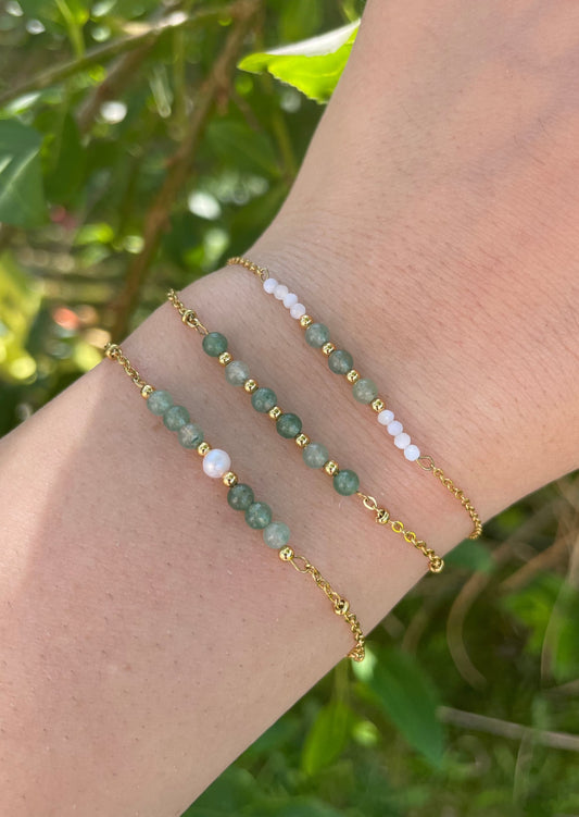 LILA - Golden bracelet, mother-of-pearl and fine stones