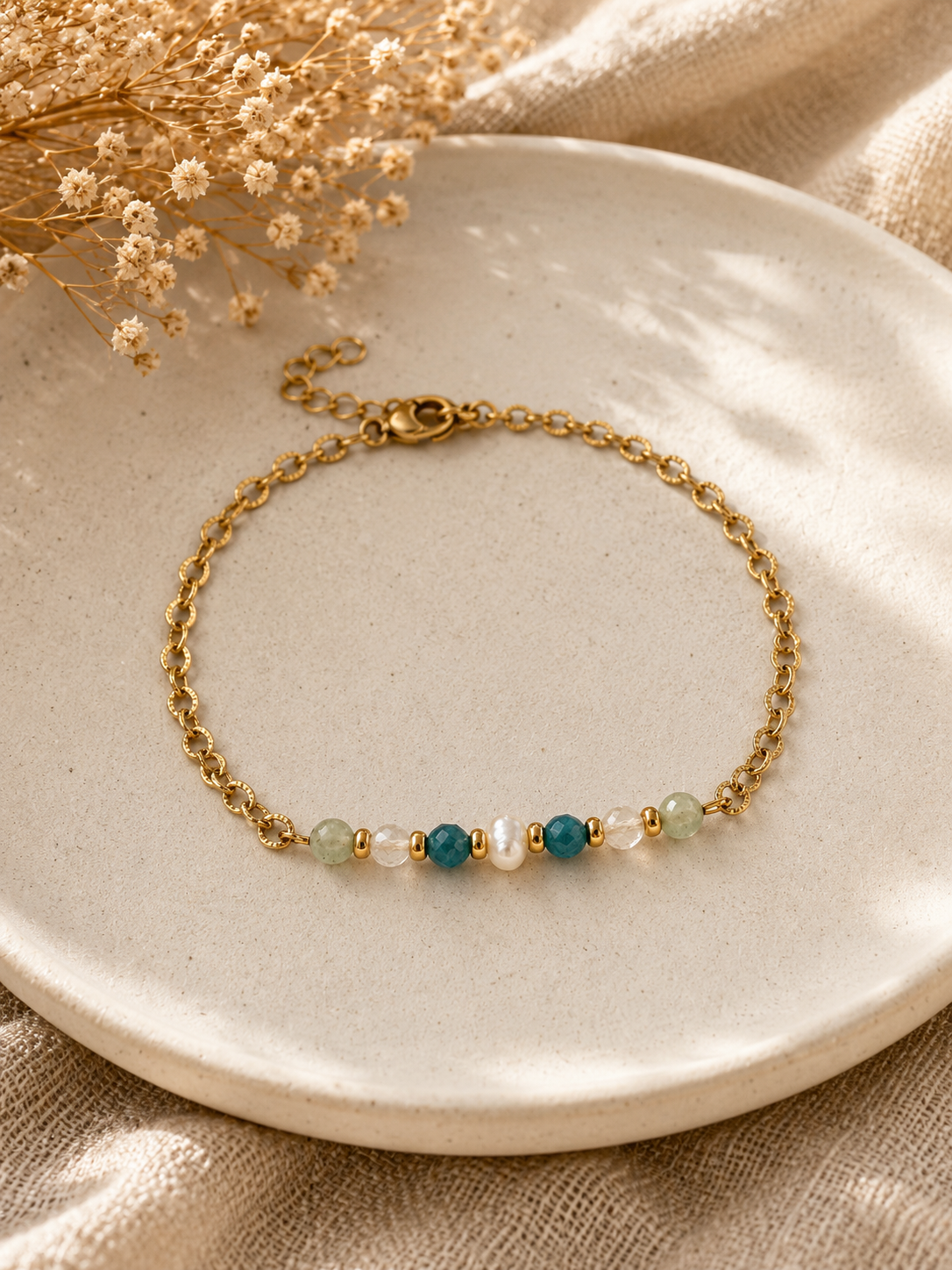 bracelet tendance en pierres naturelles : apatite, aventurine, aigue marine - abondance, clarté